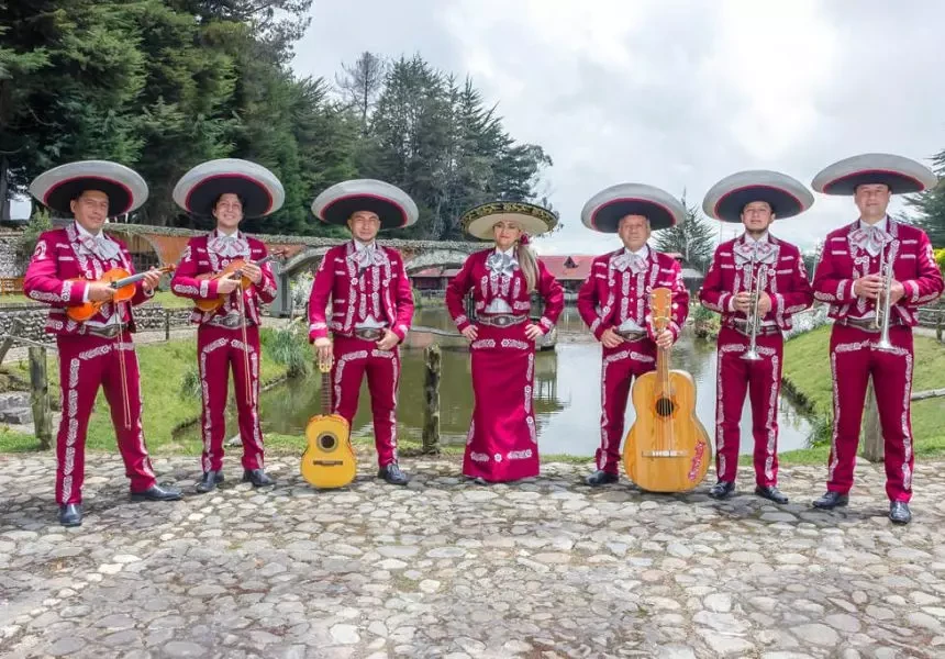 Mariachi Garibaldi de Gustavo Salazar